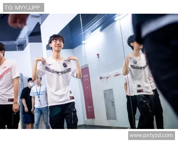 深入分析FPX在DOTA2比赛中的经验与策略分享